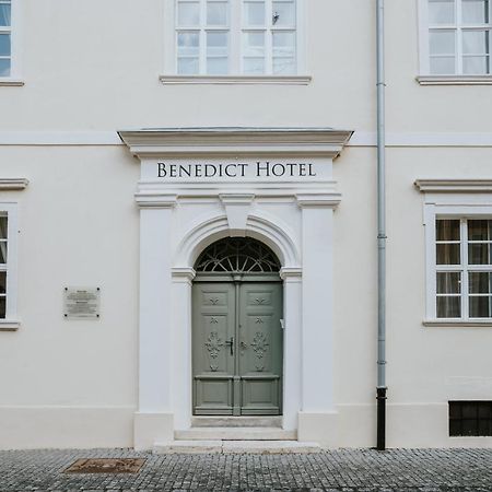 Benedict Hotel Kőszeg Buitenkant foto